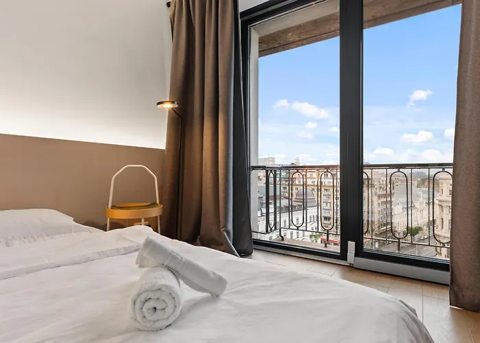 Stylish 2Br Apartment With Skyline View On Calea Victoriei Lägenhet Bukarest