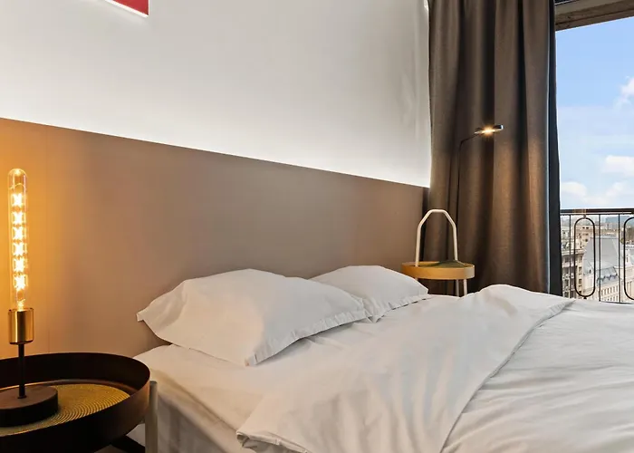 Stylish 2Br Apartment With Skyline View On Calea Victoriei