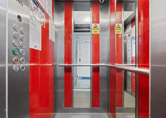 Apartment Stylish 2br With Skyline View On Calea Victoriei *