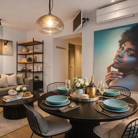 Stylish 2br With Skyline View On Calea Victoriei * Bucareste